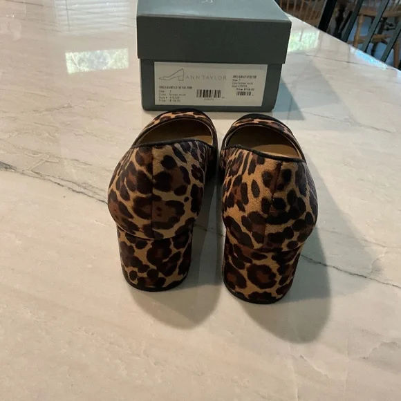 Ann Taylor Odelia Haircalf Cap Toe Pump Leopard Size 7 - Picture 8 of 8